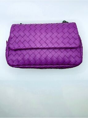 Bottega Veneta Expandable Chain Crossbody Bag Intrecciato Nappa Small